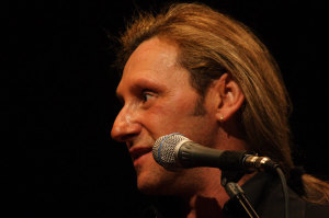 Fabrizio al Festival di Sanremo, a bordo del DDT YACHT